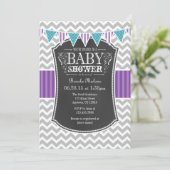 Invitation Turquoise Chalkboard violet Chevron Baby shower In (Debout devant)