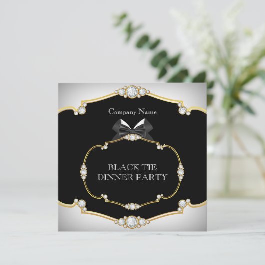 Invitation Tuxedo Black Cravate Diner Party White Gold 2 (Debout devant)