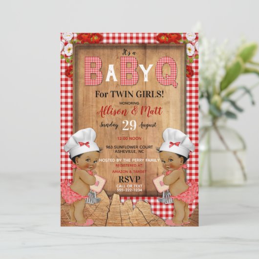 Invitation Twin Baby Girls Red En vichy Wood Baby Q Barbecue (Debout devant)
