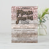 Invitation Type Brown Bois rustique & Lumières Élégante Invit (Debout devant)