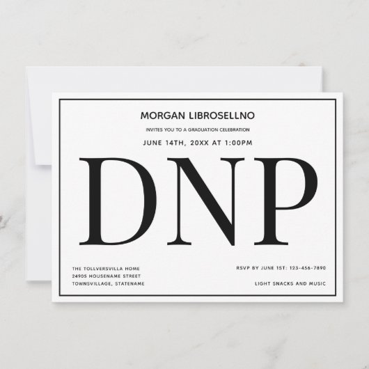 Invitation Typographie Black White DNP Graduation Party (Devant)