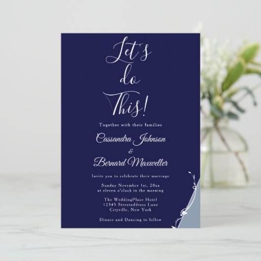 Invitation Typographie Bleu Blanc Excitée Minimal Mariage Inv (Debout devant)