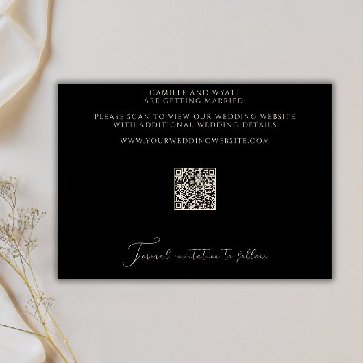 Invitation Typographie de nombre Bold Moderne B&W QR Code