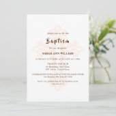 Invitation Typographie d'or moderne rustique Croix Baptême (Debout devant)