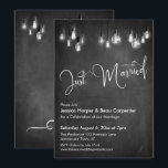 Invitation Typographie Mariée Edison Lights Chalkboard<br><div class="desc">Cette élégante carte de réception de mariage rustique présente un graphique arrière - plan en damier texturé recouvert d'un pendentif suspendu à l'échelle grise, de lampes vintages Edison. J'ai utilisé une police de caractères élaborée et moderne pour rendre des graphiques représentant les mots "Just Married" sur le devant et "love"...</div>