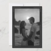 Invitation Typographie minimale Mariage photo Black White She (Dos)