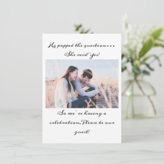 Invitation Typographie noir et blanc (Debout devant)