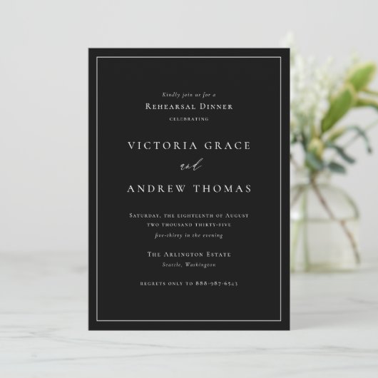 Invitation Typographie noir et blanc Dîner de répétition (Debout devant)