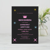 Invitation typographie noire et rose quinceañera (Debout devant)
