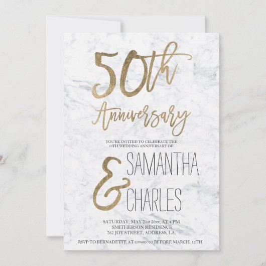 Invitation Typographie or chic marbre blanc 50e anniversaire (Devant)