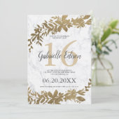 Invitation Typographie or Marbre blanc floral Sweet 16 (Debout devant)