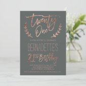 Invitation Typographie or rose plumes gris 21e anniversaire (Debout devant)