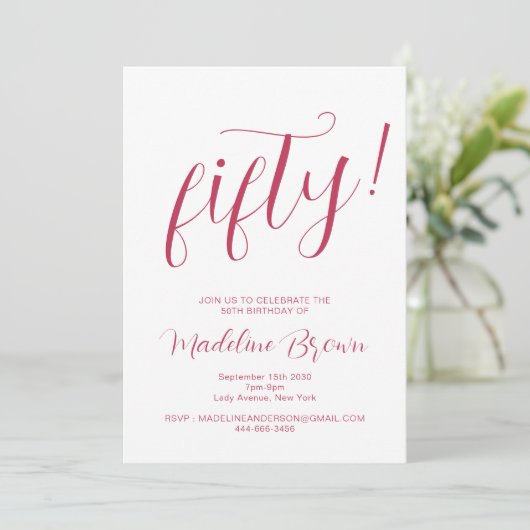 Invitation Typographie Script Magenta 50e anniversaire (Debout devant)