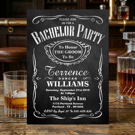 Invitation Typographie tendance sur tableau noir pour enterre