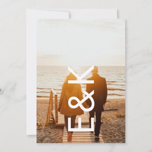 Invitation Ultra moderne | Photo | Mariage monogramme en gras (Dos)