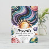 Invitation Un an autour du soleil Anniversaire (Debout devant)