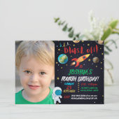 Invitation Un astronaute descend de la photo d'anniversaire (Debout devant)