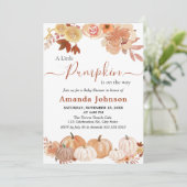 Invitation Un Baby shower Automne Floral Un Peu Citrouille (Debout devant)
