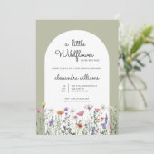 Invitation Un Baby shower Vert Sage Un Peu Fleur sauvage (Debout devant)
