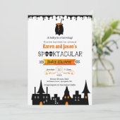 Invitation Un bébé brasse du baby shower (Debout devant)