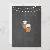 Invitation Un bébé brasse l'invitation de BBQ BabyQ de bières (Dos)