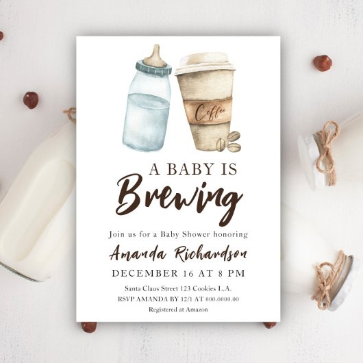 Invitation Un Bébé brasse une bouteille de café Baby shower
