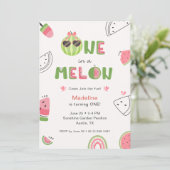 Invitation Un bébé fille pour un melon pastèque Premier anniv (Debout devant)
