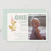 Invitation Un canard chanceux première fête d'anniversaire In (Devant / Derrière)