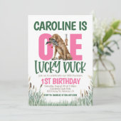 Invitation Un Chasse au Canard chanceux premier anniversaire (Debout devant)