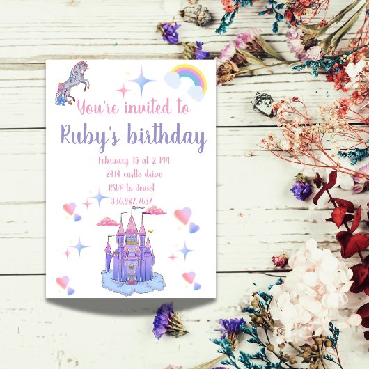 Invitation Un château de conte de fées rose et violet et une