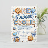 Invitation Un Garçon Un Doux Cookie Premier Anniversaire Bleu (Debout devant)