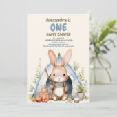 Invitation Un Joyeux Camper Woodland Rabbit Boys 1er annivers (Debout devant)