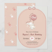 Invitation Un lapin avec un nœud rose pour son 1er anniversai (Devant / Derrière)