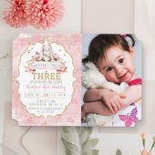 Invitation Un lapin est en train d'atteindre trois 3ème anniv