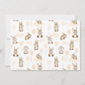 Invitation Un lapin est sur le Baby shower de lapin de Boho (Dos)