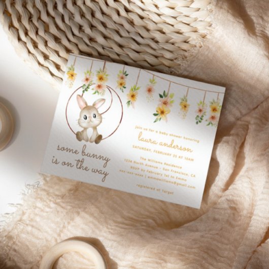 Invitation Un lapin est sur le Baby shower de lapin de Boho