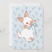Invitation Un lapin est sur le chemin Baby shower Invitation. (Dos)