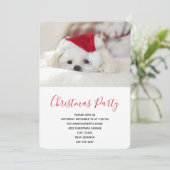 Invitation Un mignon chien blanc dans un Casquette de Noël ro (Debout devant)