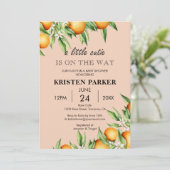 Invitation Un Petit Baby shower De Couleur Rose Orange Cutie (Debout devant)
