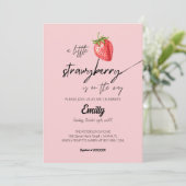 Invitation Un Petit Baby shower De Fraise (Debout devant)