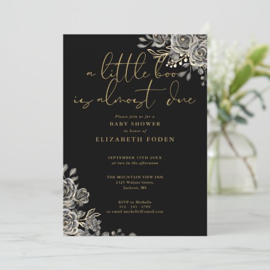 Invitation Un Petit Code QR Gothique Boo Tout En Un Baby show (Debout devant)