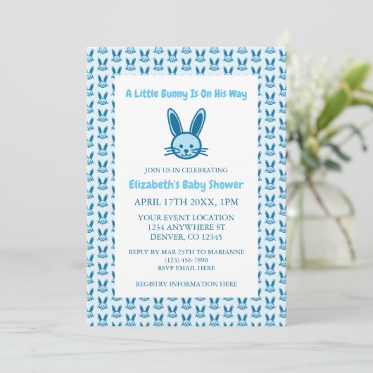 Invitation Un Petit Lapin Est En Chemin Baby shower (Debout devant)