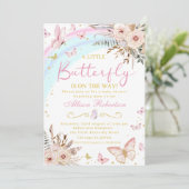 Invitation Un petit papillon sur le chemin Baby shower floral (Debout devant)