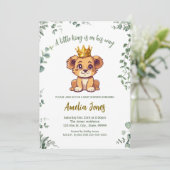 Invitation Un petit roi est en chemin Baby shower (Debout devant)