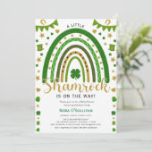 Invitation Un petit Shamrock Rainbow St Patrick's Baby shower (Debout devant)
