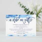 Invitation UN REMARQUE SUR CADEAUX couleur bleu marine stylis (Debout devant)