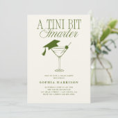 Invitation Un Tini Un Peu Plus Smarter Green Graduation (Debout devant)