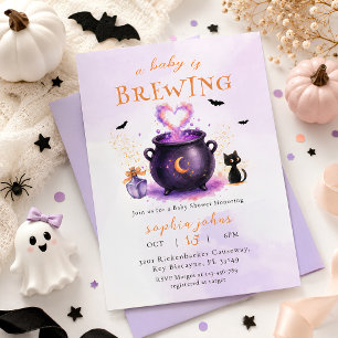 Invitation Une adorable baby shower Halloween 'Un bébé est en