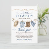Invitation Une Baby Shower Cowboy pour Petit Garçon (Debout devant)