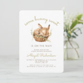Invitation Une Douce Fête de Naissance pour un Petit Lapin Ne (Debout devant)